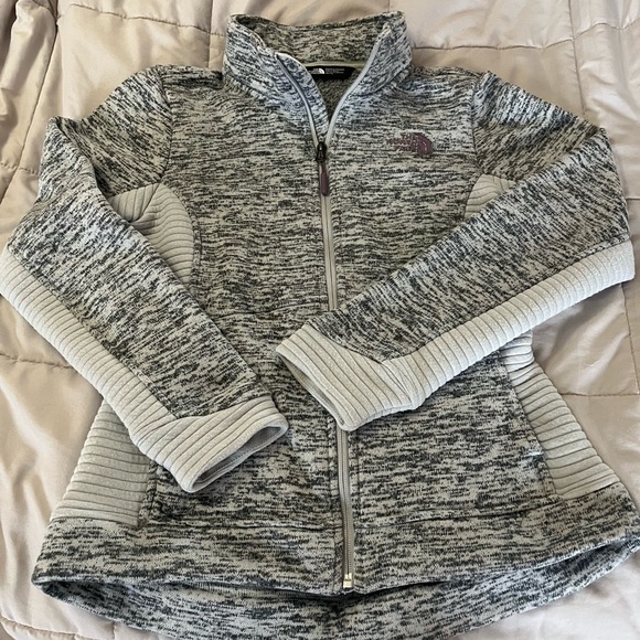 Women’s Light weight The North Face Jacket - Picture 1 of 2